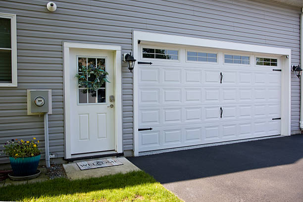 24/7 Emergency Garage Door Panel Replacement experts in Rome, NY